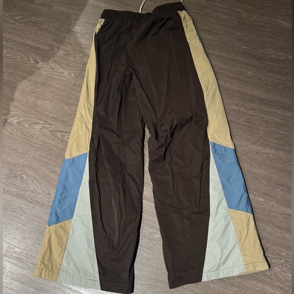 Honor The Gift Colorblock Wide-Leg Pants - Picture 4 of 5